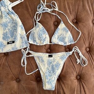 Triangl Vinca Indigo